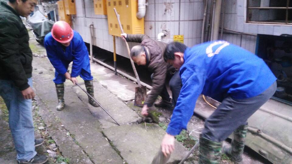 裕安清掏化粪池、管道疏通一站式服务<高效><技术><可靠>